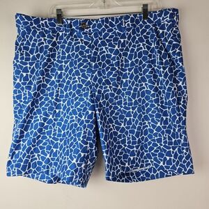 Loudmouth Golf Mens 40 Shorts Blue Giraffe Print 11 Inseam Golfwear Athletic‎
